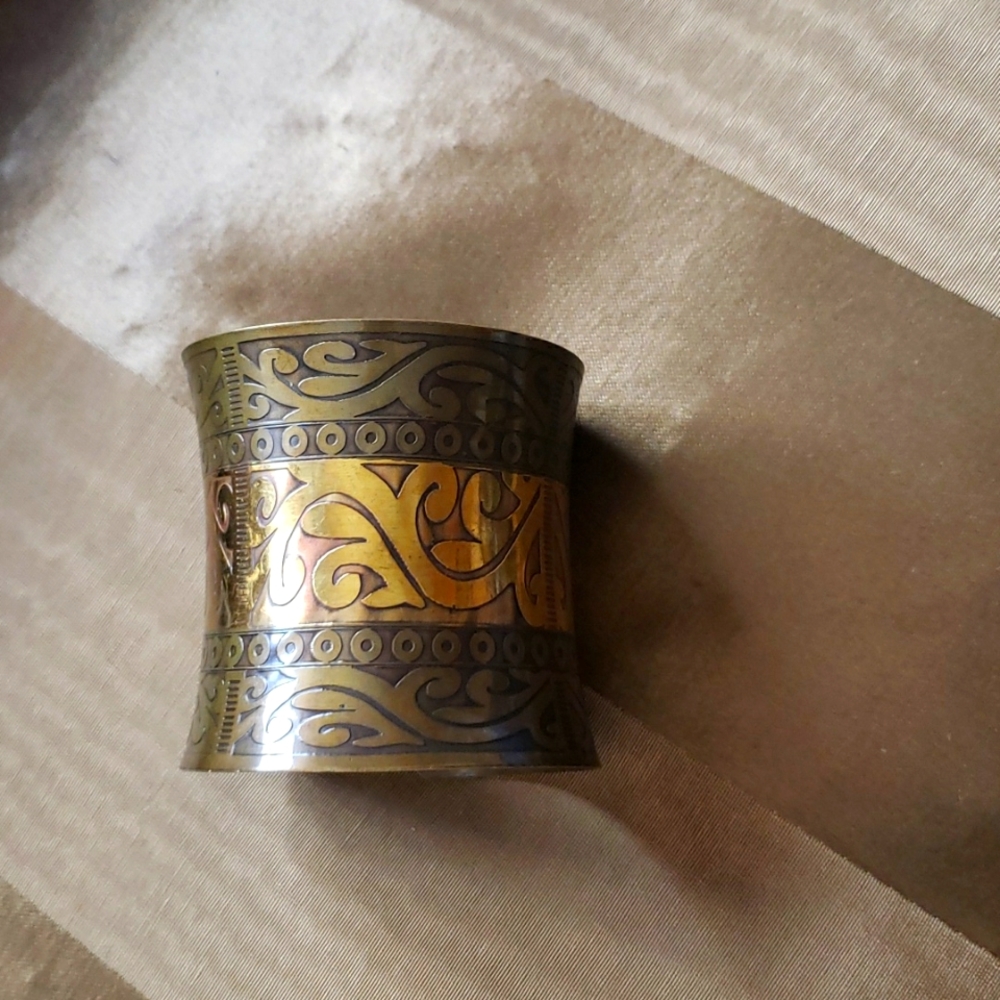 Metal Cuff Bracelet. Excellent Condition with no Sign of Wear.